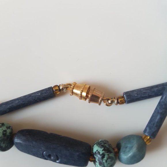 Long Blue-Green Bead Necklace - Picture 7 of 8